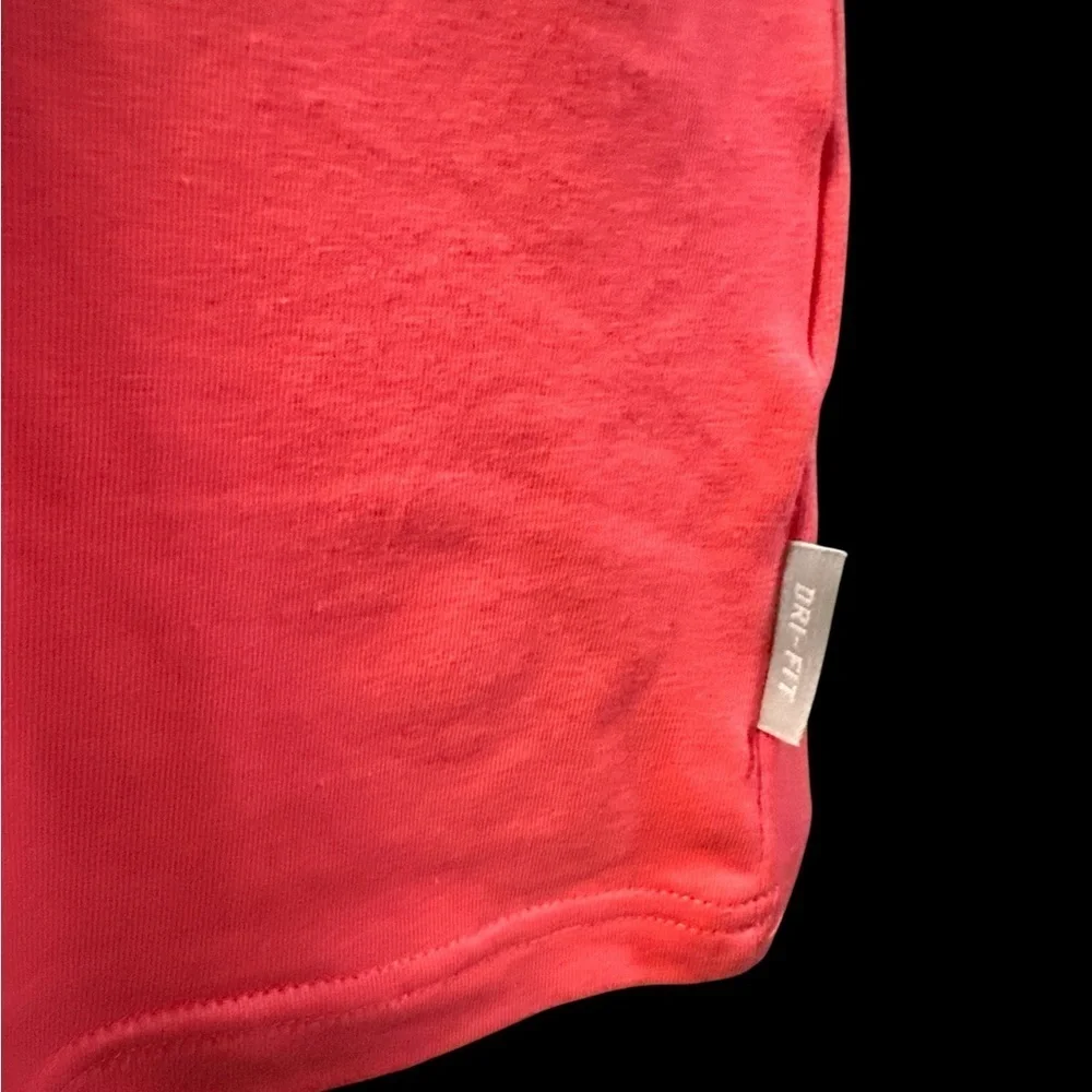 Nike Women’s Coral DRI-FIT Tee with Graphic Design
